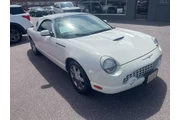 $24995 : Ford Thunderbird 2002 Deluxe thumbnail