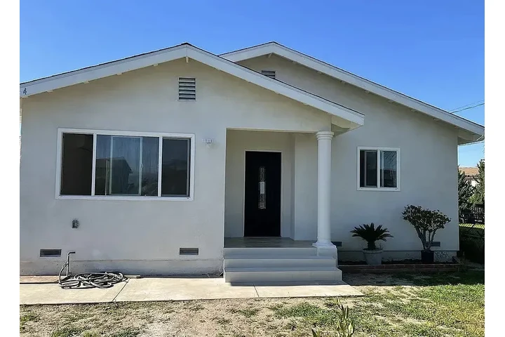 $2700 : 3 bedrooms and 3 bathrooms. ea image 1