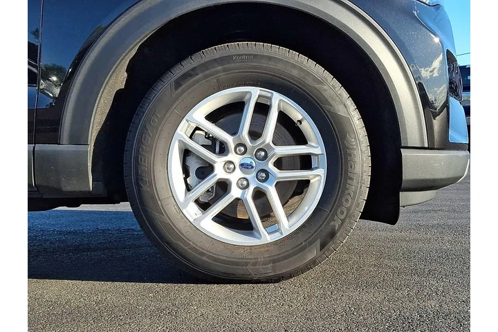 $38900 : Ford Explorer 2025 AWD Activ image 8