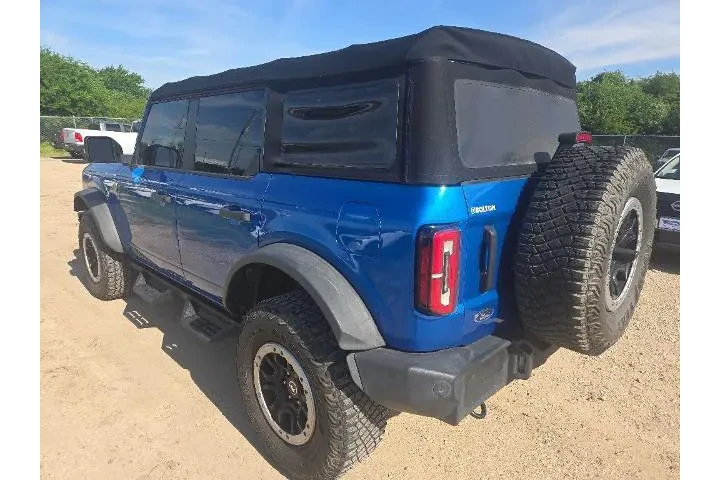$39991 : Ford Bronco 2022 4x4 Outer B image 2