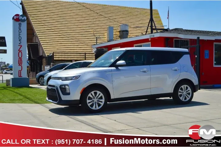 $11995 : Used 2020 Soul LX IVT for sal image 1