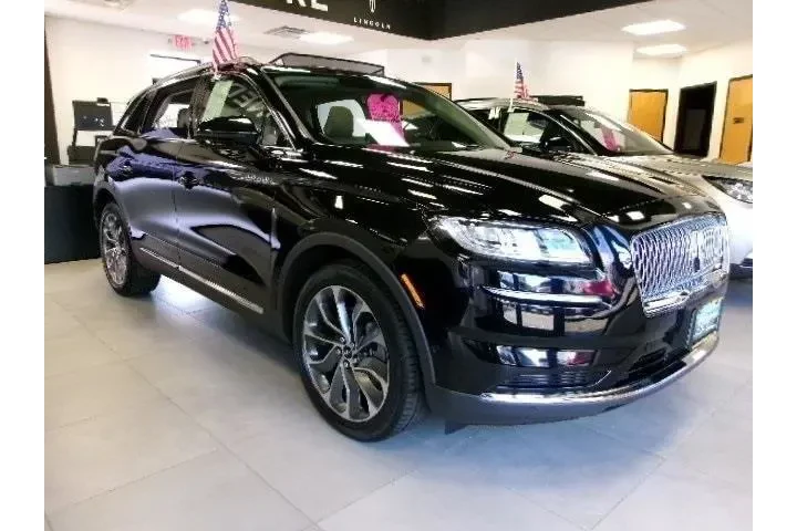 $35880 : Lincoln Nautilus 2022 AWD Re image 2