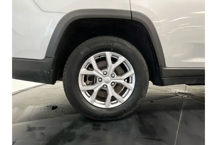 $29989 : Jeep Grand Cherokee L 2022 4 image 10