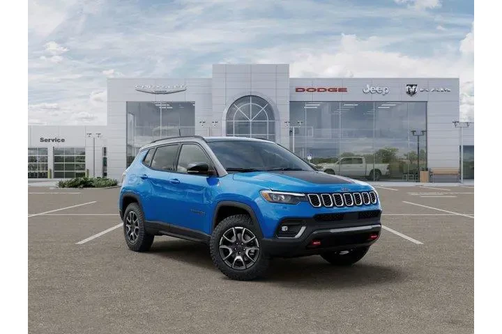 $25587 : Jeep Compass 2025 4x4 Trailh image 5
