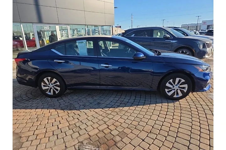 $19999 : 2022 Altima 2.5 S image 4