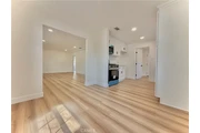 $1050 : Perfect family home in an excl thumbnail