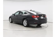$18998 : Chevrolet Malibu 2023 LT 4dr thumbnail