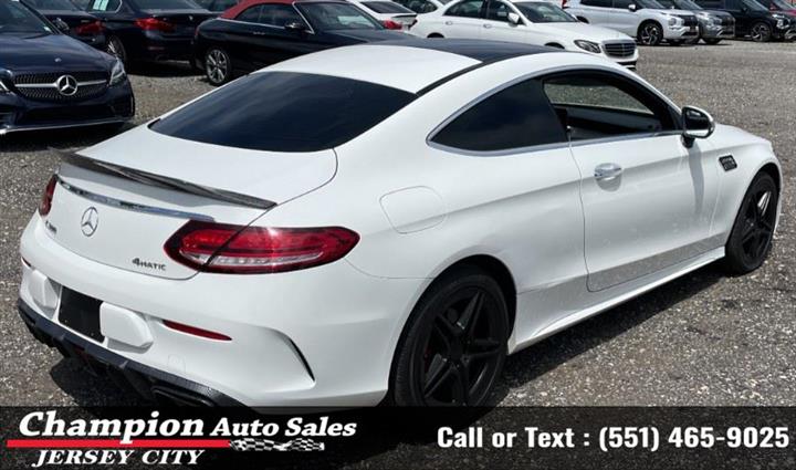 Used 2019 C-Class C 300 4MATI image 4