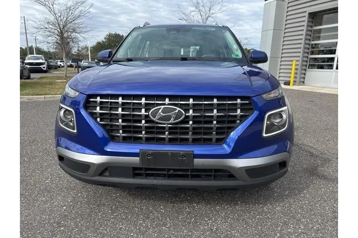 $17944 : Hyundai VENUE 2024 Limited 4 image 8