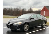 $8999 : 2017 Camry SE thumbnail