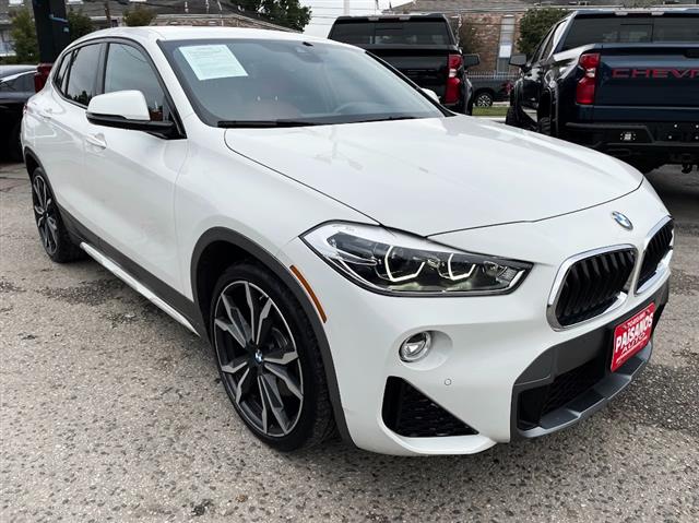 2020 BMW X2 xDrive28i Sports image 3