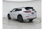 $24998 : Mitsubishi Outlander 2022 AW thumbnail
