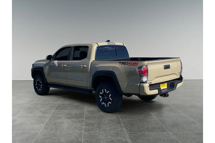 $39270 : Toyota Tacoma 2020 4x4 SR5 V image 3