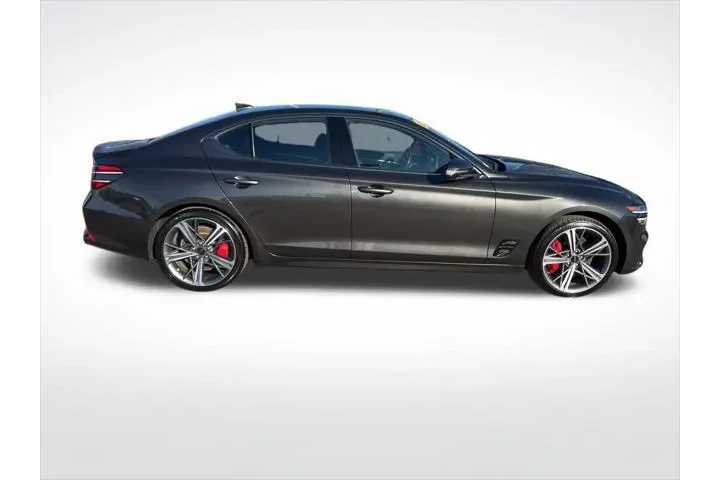 $39900 : Genesis G70 2025 AWD 3.3T Sp image 9