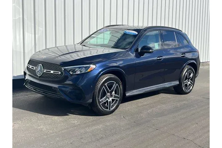 $35994 : Mercedes-Benz GLC 2024 AWD G image 1