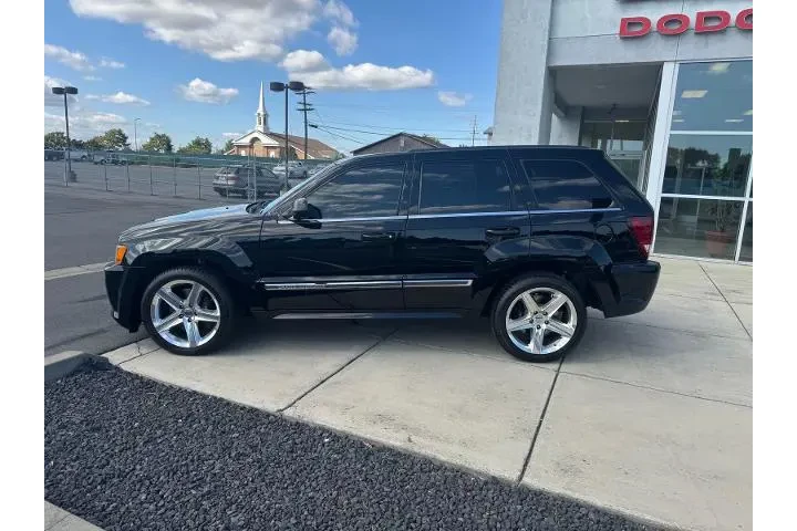 $21988 : Jeep Grand Cherokee 2006 SRT image 4