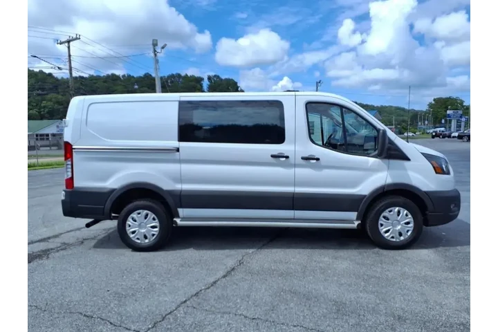 $38990 : Ford Transit 2024 250 3dr LW image 5