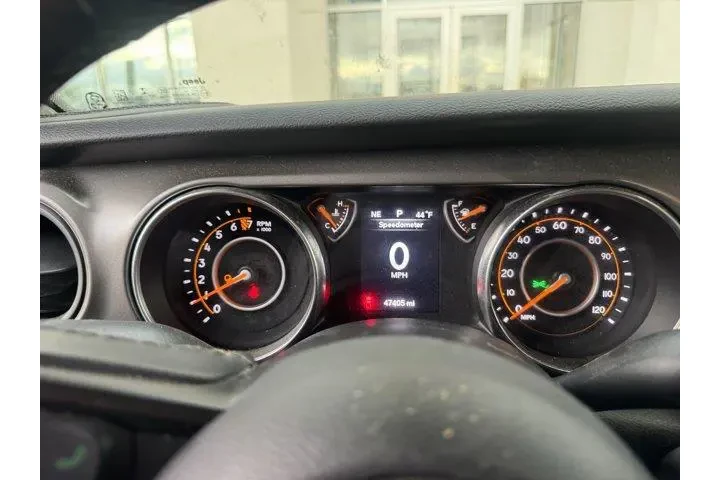 $31999 : Jeep Gladiator 2022 4x4 Alti image 6