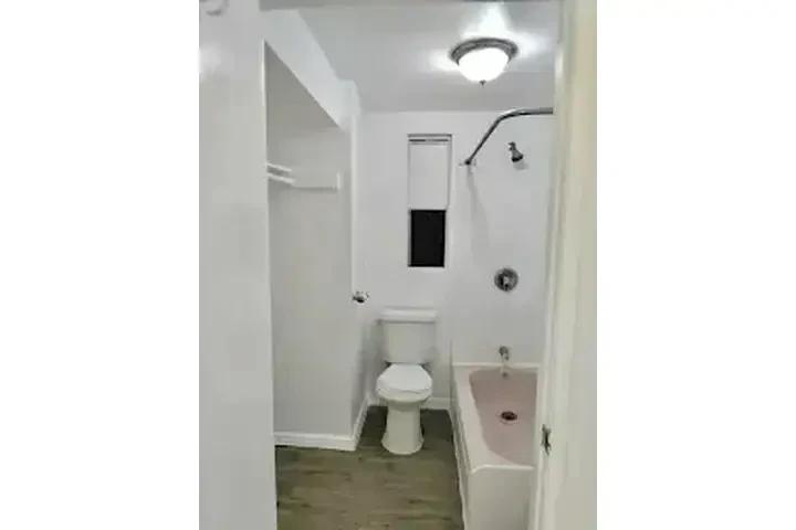 $1395 : ESTUDIO TIPO APARTAMENTO image 3