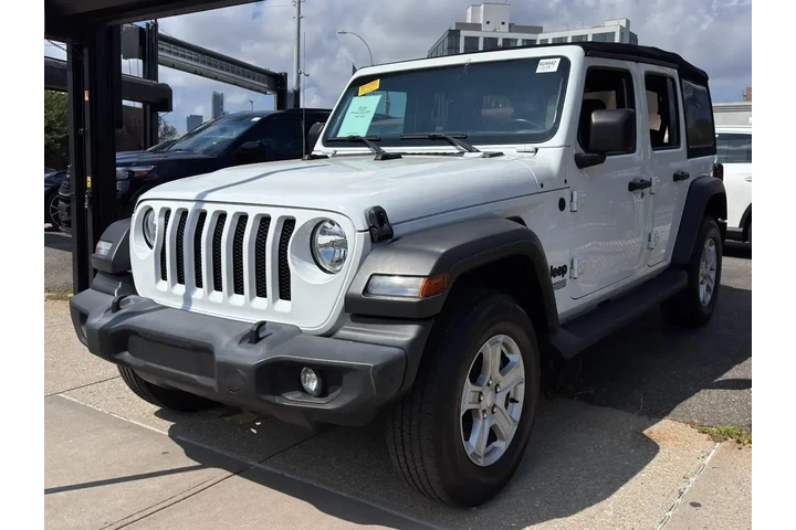 $23795 : Jeep Wrangler Unlimited 2021 image 1