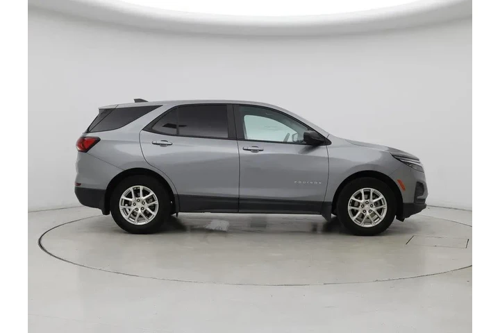 $18998 : Chevrolet Equinox 2023 LS 4d image 7