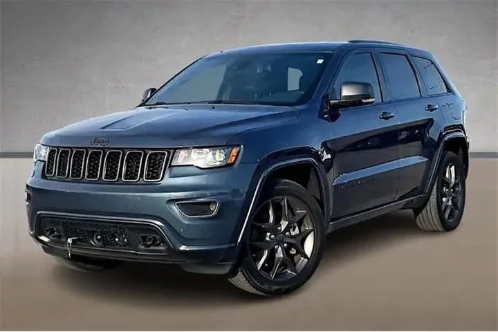 $27658 : Jeep Grand Cherokee 2021 4x4 image 1