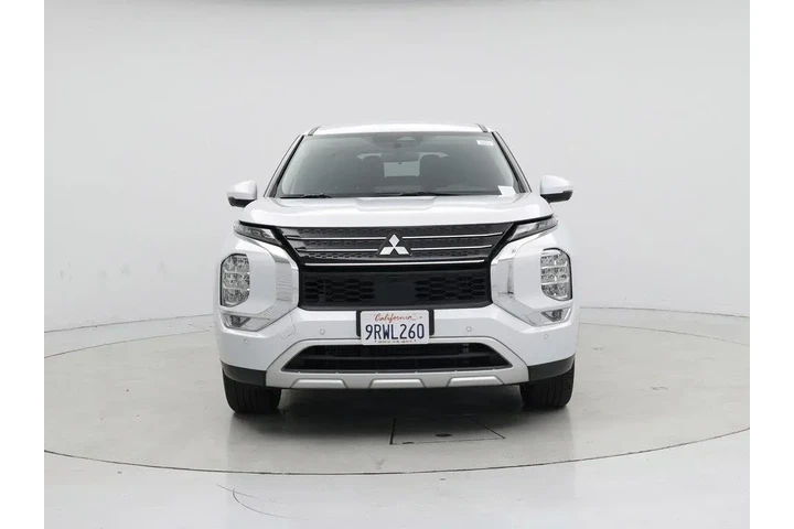 $26998 : Mitsubishi Outlander 2024 SE image 5