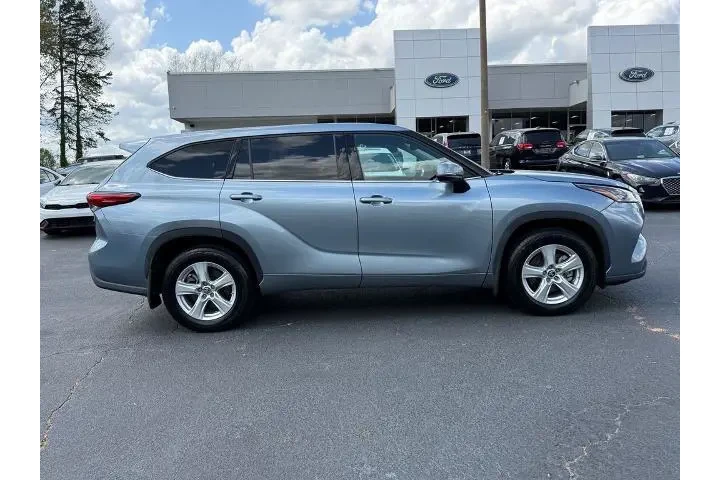 $25199 : Toyota Highlander 2020 AWD L image 3