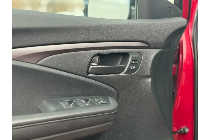 $33500 : Honda Passport 2023 AWD EX-L image 7