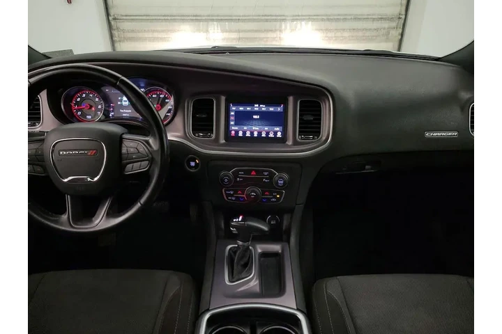 $18998 : Dodge Charger 2022 SXT 4dr S image 9
