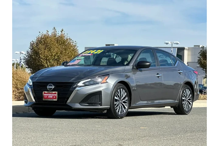 $21951 : Nissan Altima 2025 2.5 SV 4d image 8