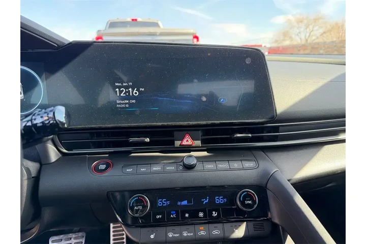 $25000 : Hyundai ELANTRA 2025 N Line image 9