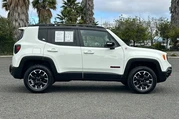 $19788 : Jeep Renegade 2023 4x4 Trail thumbnail