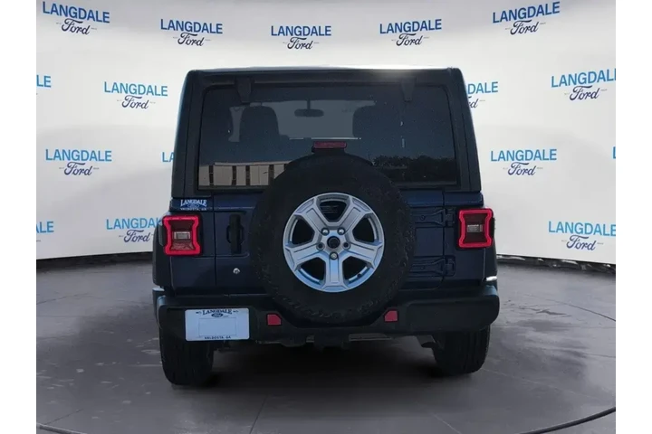 $16593 : Jeep Wrangler Unlimited 2018 image 8