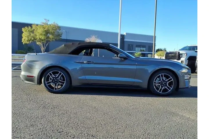 $22900 : Ford Mustang 2023 EcoBoost 2 image 8