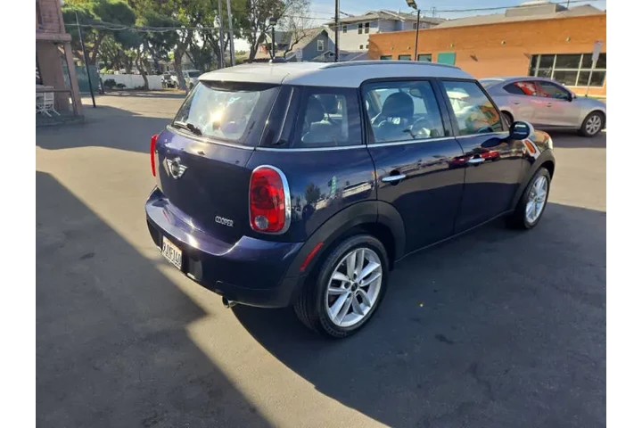 $7995 : 2011 MINI Cooper Countryman image 6