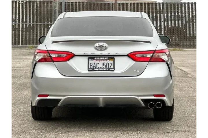 $18990 : Toyota Camry 2018 LE 4dr Sed image 4