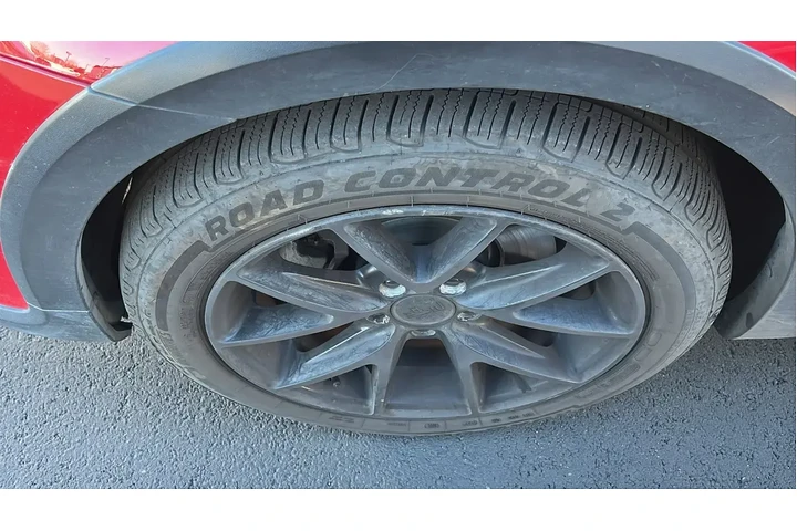 $15984 : Volkswagen Golf Alltrack 201 image 2