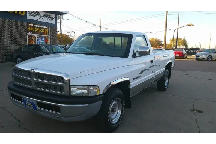 $2599 : 1997 Ram 1500 LT image 3
