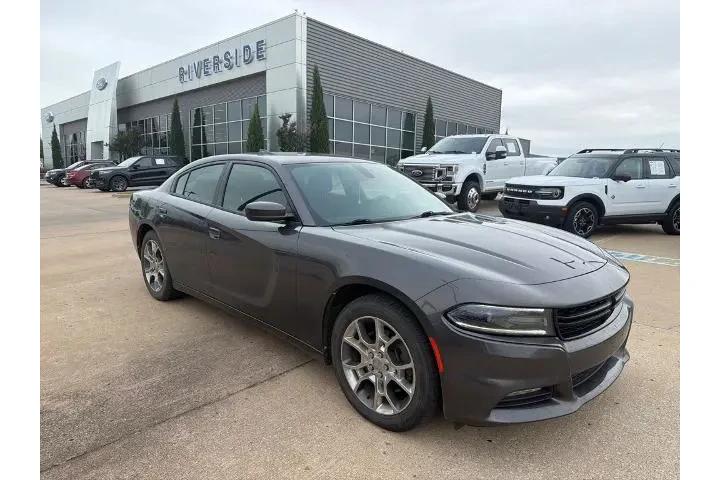$17290 : Dodge Charger 2017 AWD SXT 4 image 1