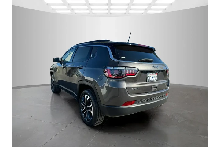 $22800 : Jeep Compass 2022 4x4 Limite image 6