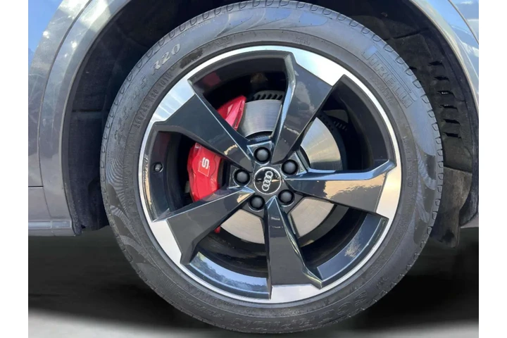 $25999 : 2019 SQ5 image 1