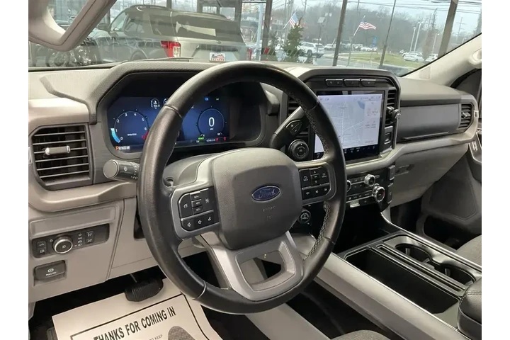 $39995 : Ford F-150 2024 4x4 XLT 4dr image 8