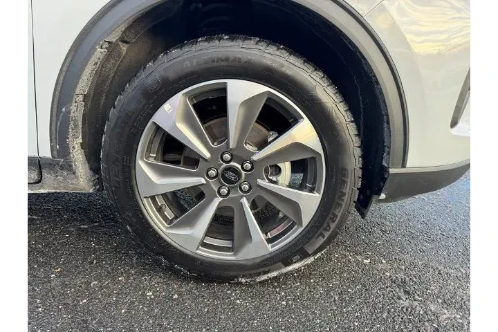 $31700 : Ford Escape 2025 AWD Platinu image 7