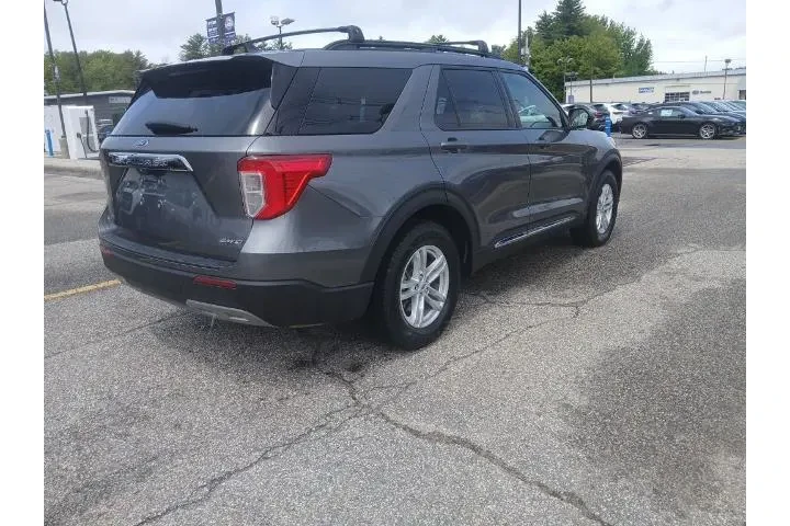$31990 : Ford Explorer 2022 AWD XLT 4 image 5