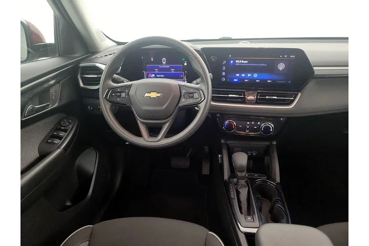 $22998 : Chevrolet Trailblazer 2025 L image 10
