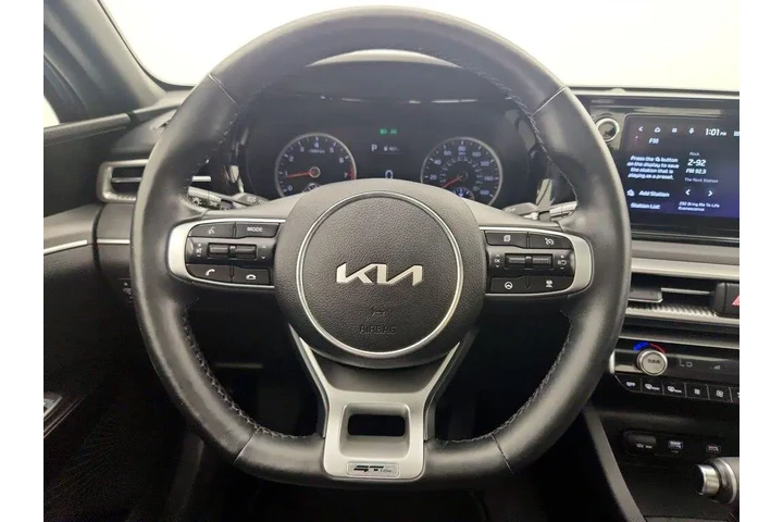 $27998 : Kia K5 2024 GT-Line 4dr Seda image 10
