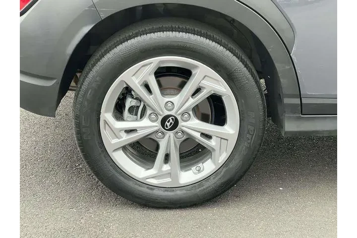 $19498 : Hyundai KONA 2023 AWD SEL 4d image 7