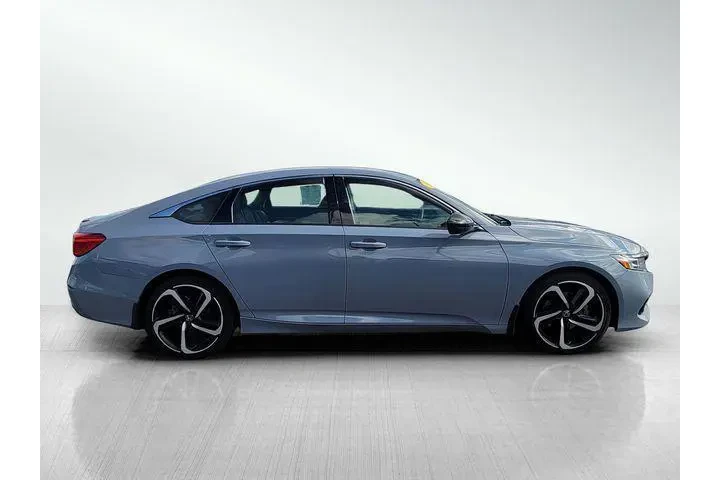 $20810 : Honda Accord 2022 Sport Spec image 4