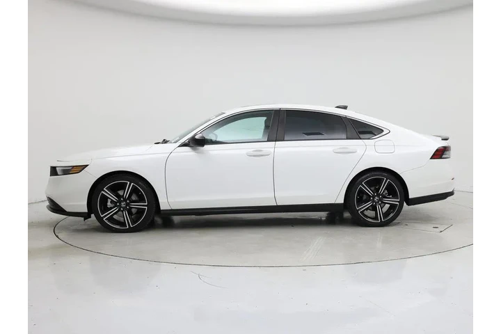 $28998 : Honda Accord Hybrid 2023 Spo image 3